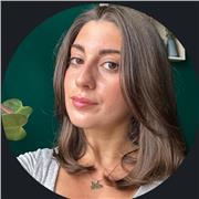 Ciao, palermitana bilingue francese, ho studiato e lavorato durante cinque anni in Francia, tra Parigi e Besançon